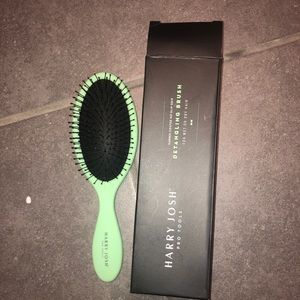 Harry Josh Detangling Brush